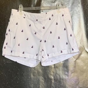 British Khaki- White Shorts w/ Blue Sailboats s8